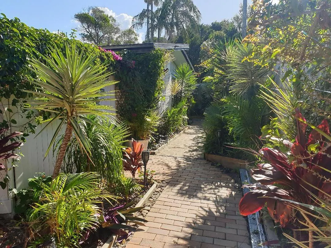 Homestyle Hostel - 18-36Yrs Caloundra
