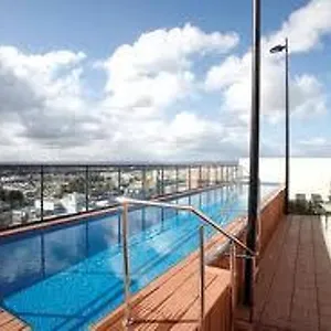 https://astra-apartments-perth-zenith.hotelsperth.org